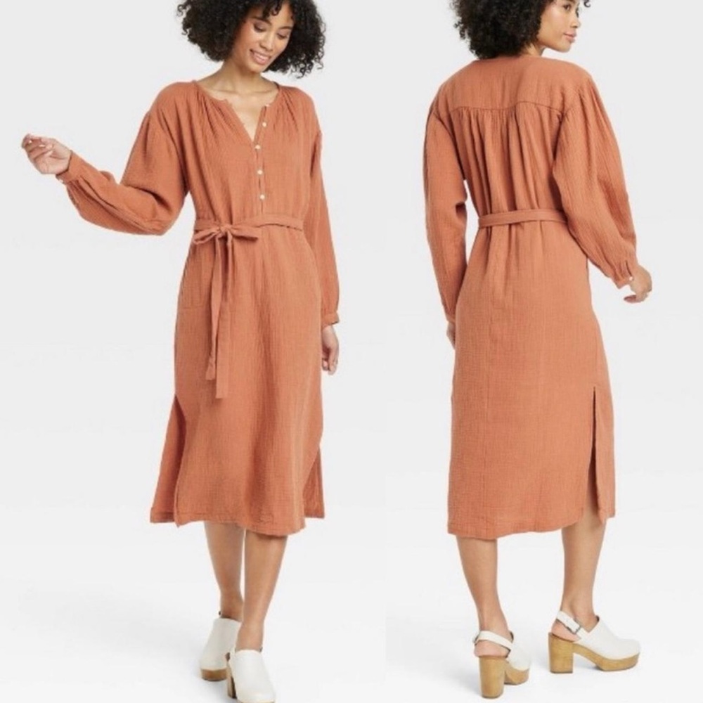 NWT Universal Thread deep clay / rust shirtdress